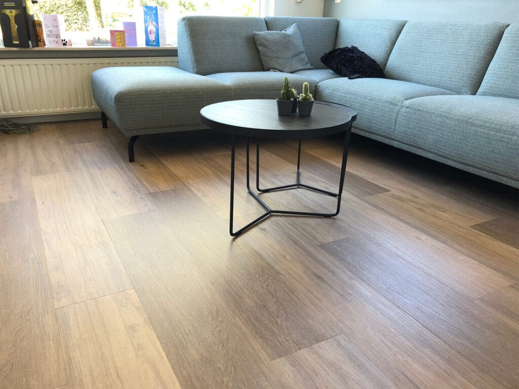 warm neutral flooring in living room